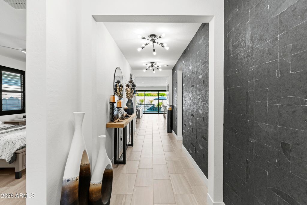17152 W MIDDLEBURY Street, Surprise, AZ 85388 — photo 5