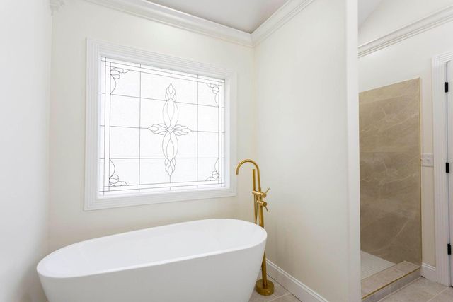 7555 Pfizer Drive, Ooltewah, TN 37363