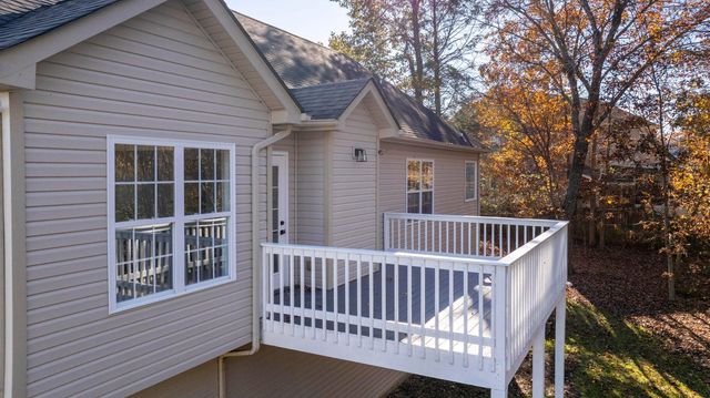 7555 Pfizer Drive, Ooltewah, TN 37363