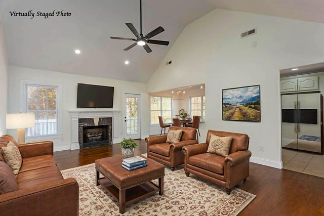 7555 Pfizer Drive, Ooltewah, TN 37363