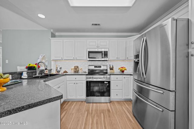 448 Neuchatel Road, New Bern, NC 28562