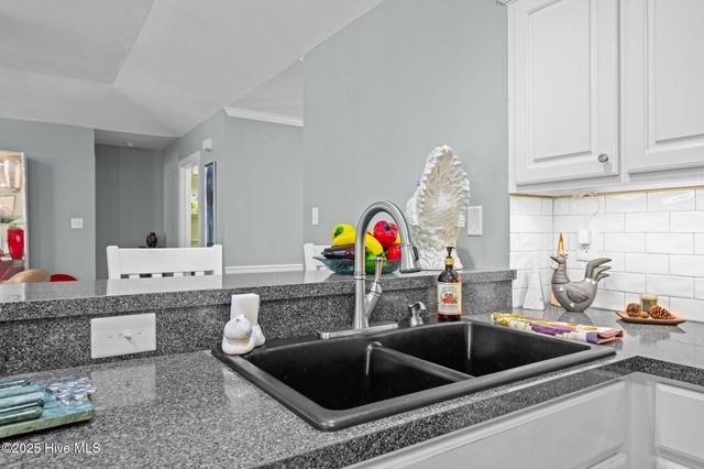 448 Neuchatel Road, New Bern, NC 28562