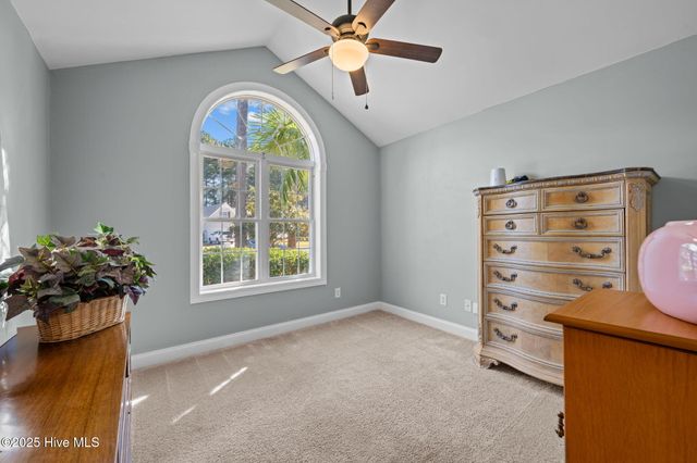 448 Neuchatel Road, New Bern, NC 28562