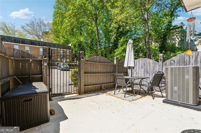 135 N River Drive G, Atlanta, GA 30350