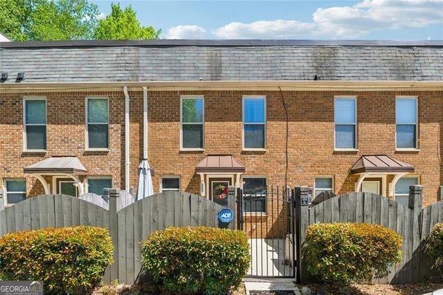 135 N River Drive G, Atlanta, GA 30350