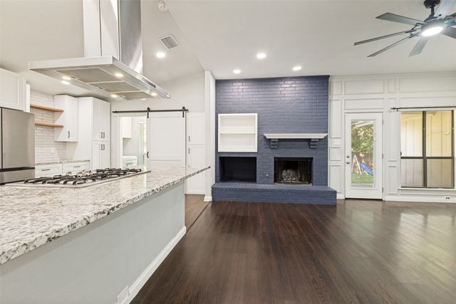 3010 Rambling Drive, Dallas, TX 75228