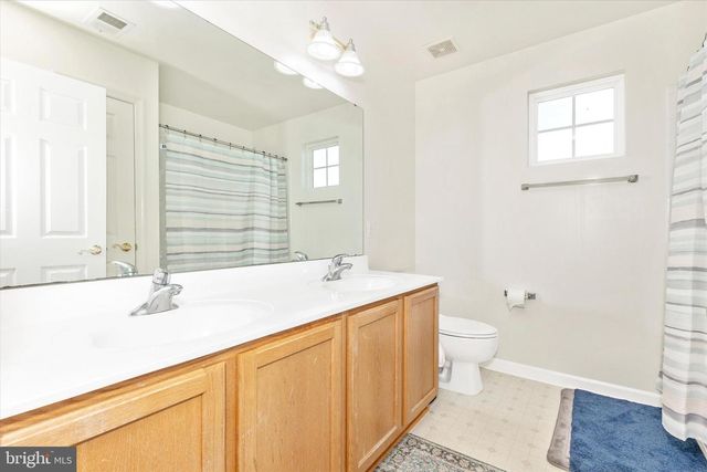 28 BIRCH DR, Hanover, PA 17331