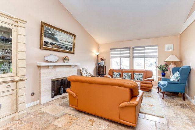 6269 E Calle Jaime, Anaheim, CA 92807