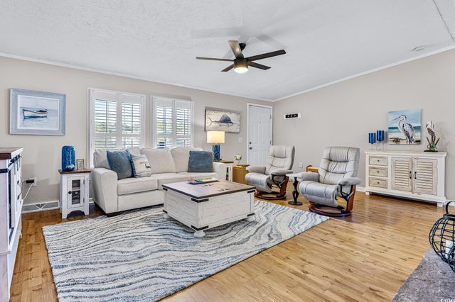 121 Darlene Dr., Myrtle Beach, SC 29588