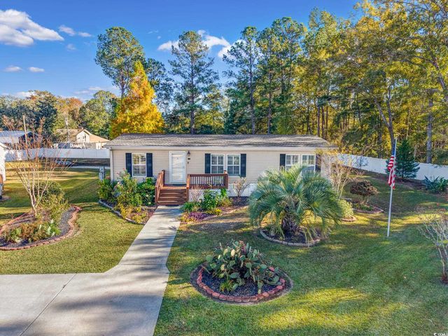 121 Darlene Dr., Myrtle Beach, SC 29588