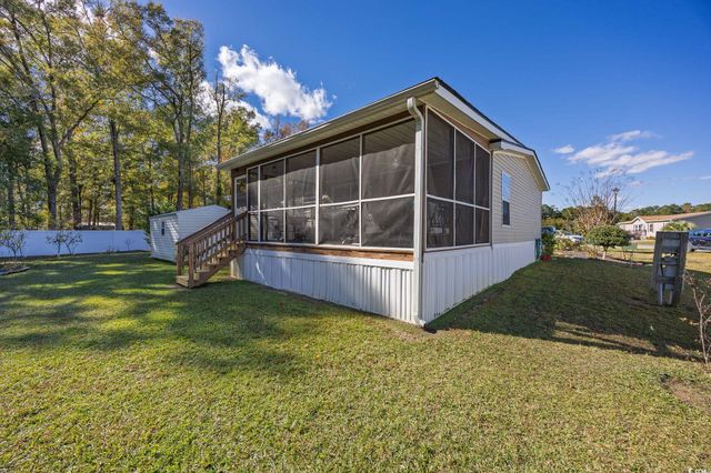 121 Darlene Dr., Myrtle Beach, SC 29588