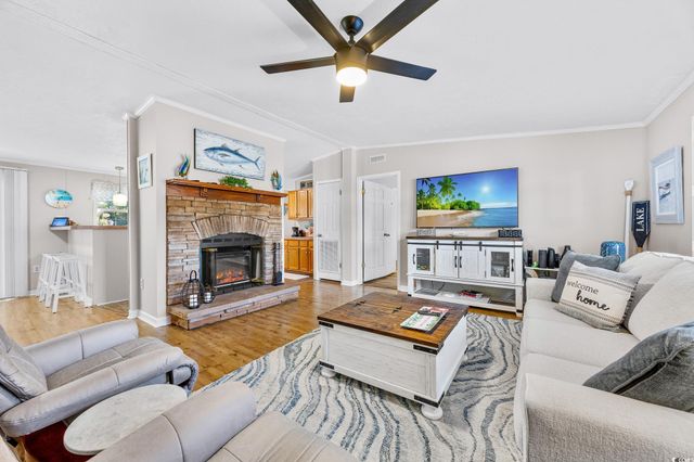 121 Darlene Dr., Myrtle Beach, SC 29588