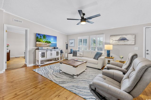 121 Darlene Dr., Myrtle Beach, SC 29588