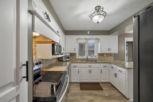 1412 GROSS AVENUE, Green Bay, WI 54304