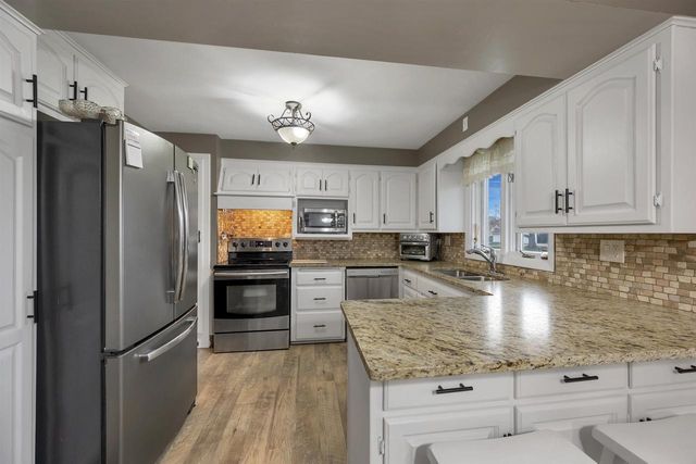 1412 GROSS AVENUE, Green Bay, WI 54304