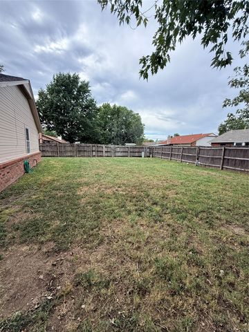 12207 E 82nd Street N, Owasso, OK 74055