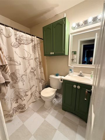 12207 E 82nd Street N, Owasso, OK 74055