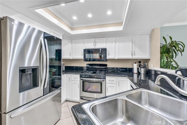 8011 E Sandstone, Anaheim, CA 92808