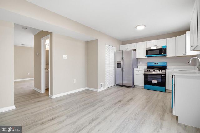 8660 MADERA CT, Manassas Park, VA 20111