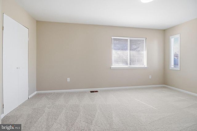 8660 MADERA CT, Manassas Park, VA 20111