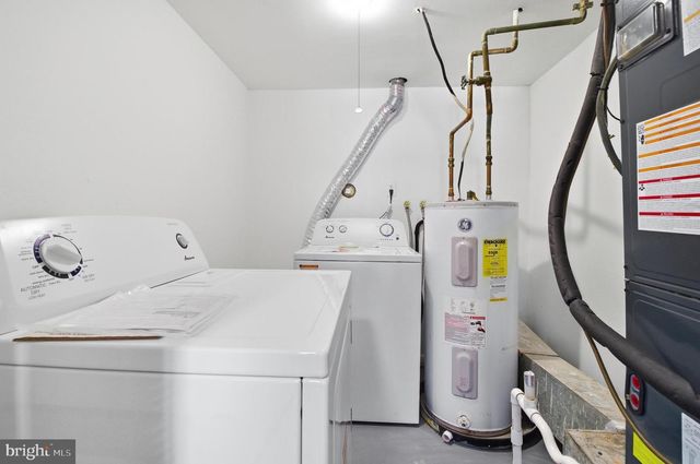 8660 MADERA CT, Manassas Park, VA 20111