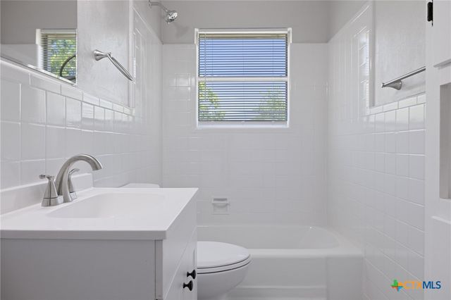 716 S 3rd Street, Copperas Cove, TX 76522