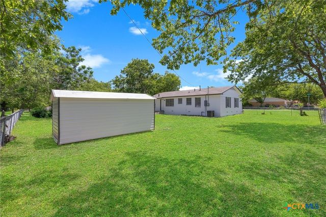716 S 3rd Street, Copperas Cove, TX 76522