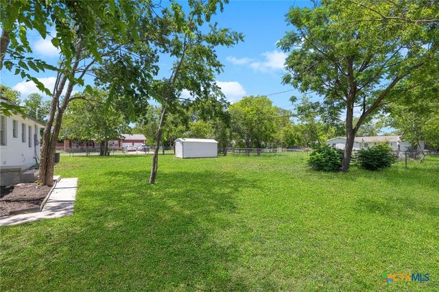 716 S 3rd Street, Copperas Cove, TX 76522