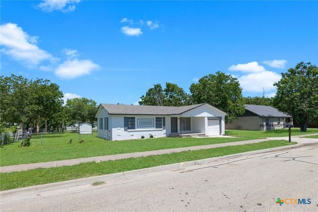 716 S 3rd Street, Copperas Cove, TX 76522