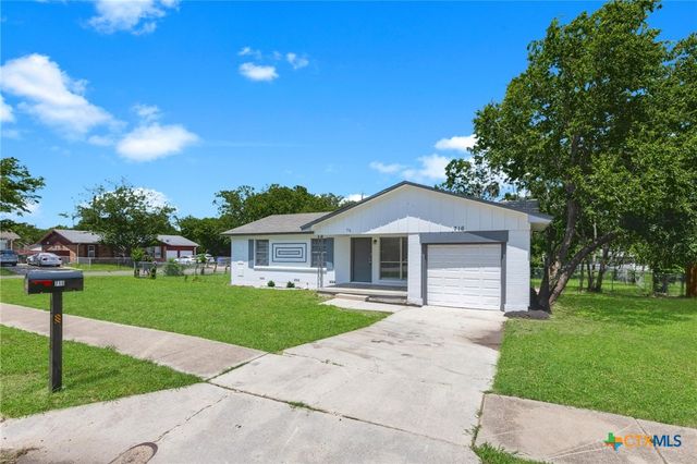 716 S 3rd Street, Copperas Cove, TX 76522