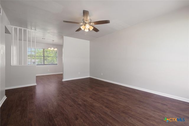 716 S 3rd Street, Copperas Cove, TX 76522