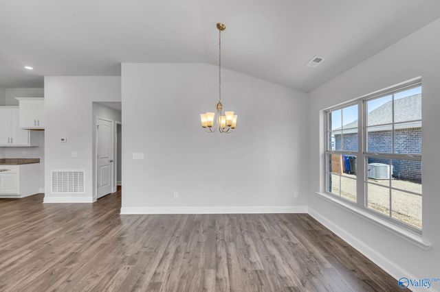 105 Sidney Ruth Drive, New Market, AL 35761