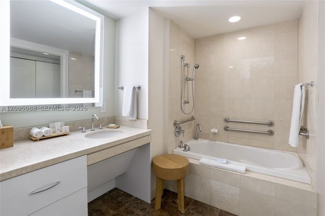 505 N Fort Lauderdale Beach Blvd 712, Fort Lauderdale, FL 33304