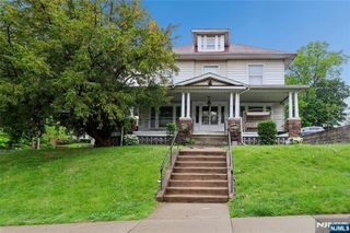 139 Aycrigg Avenue, Passaic, NJ 07055