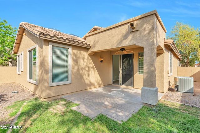 4063 E Cherry Hills Drive, Chandler, AZ 85249