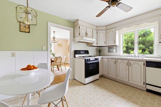 231 Moss Hill Rd, Boston, MA 02130
