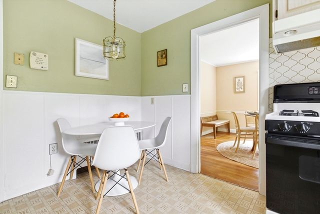 231 Moss Hill Rd, Boston, MA 02130