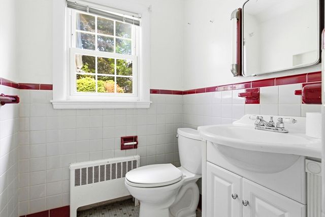 231 Moss Hill Rd, Boston, MA 02130