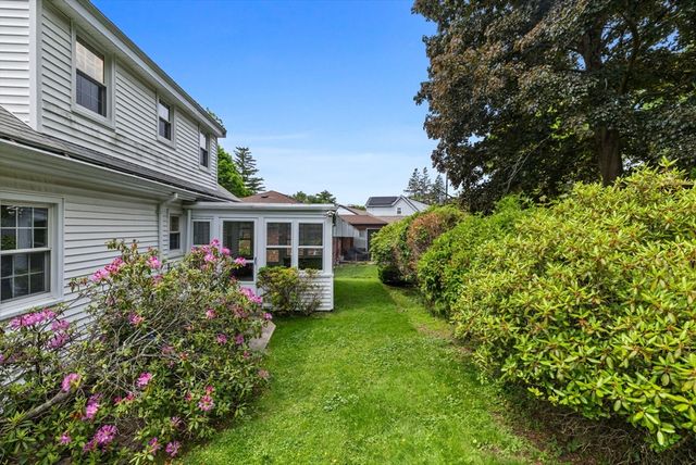 231 Moss Hill Rd, Boston, MA 02130