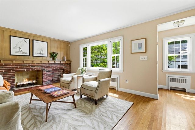 231 Moss Hill Rd, Boston, MA 02130