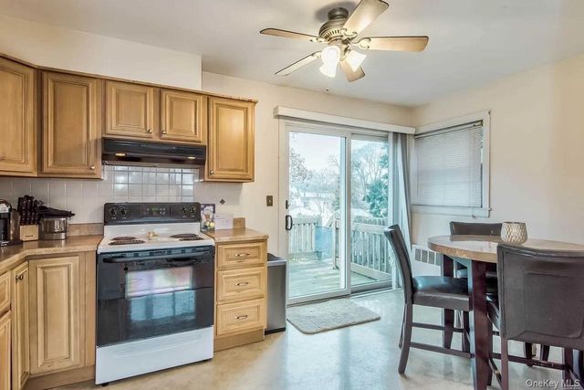 280 Van Cott Avenue, Farmingdale, NY 11735
