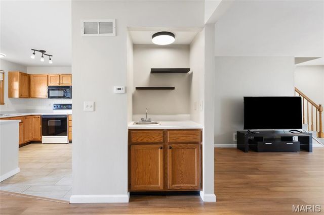 3405 Sherman Park Drive, St Charles, MO 63303