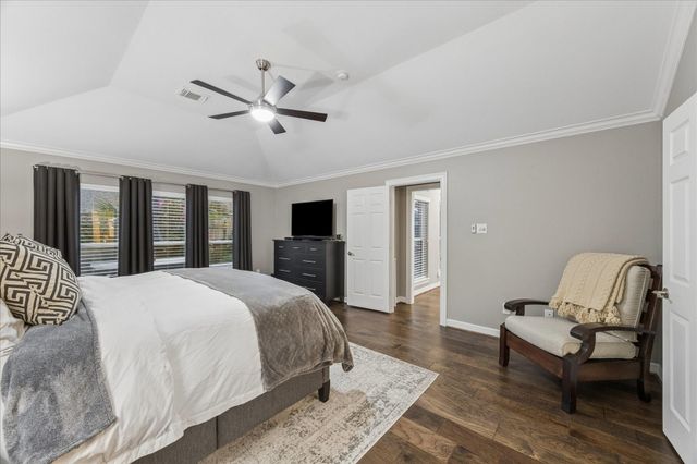 3114 Red Maple Drive, Friendswood, TX 77546
