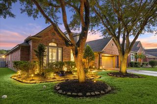 3114 Red Maple Drive, Friendswood, TX 77546