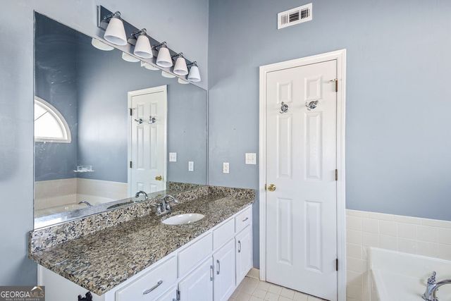 11 Seven Pines Drive, Newnan, GA 30265