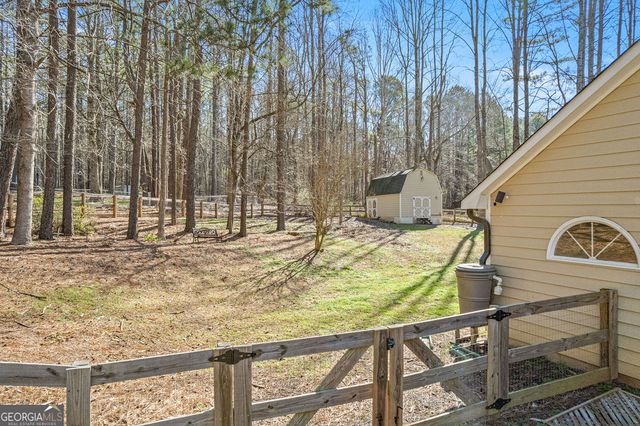 11 Seven Pines Drive, Newnan, GA 30265