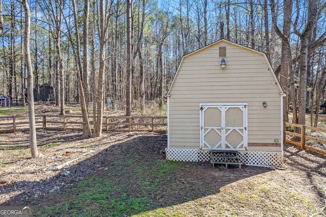 11 Seven Pines Drive, Newnan, GA 30265