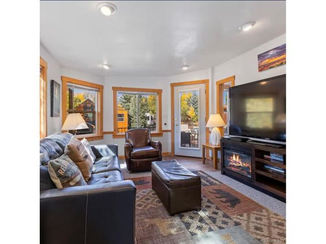 85 REVETT Dr 140, Breckenridge, CO 80424