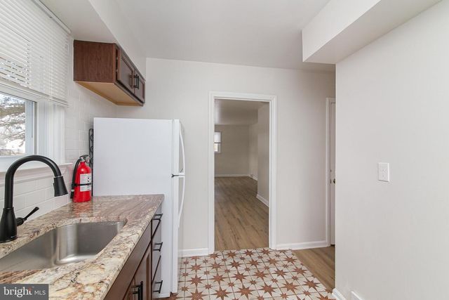 1001 ARMISTICE DR, Burlington, NJ 08016