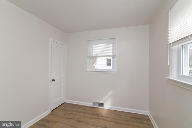 1001 ARMISTICE DR, Burlington, NJ 08016